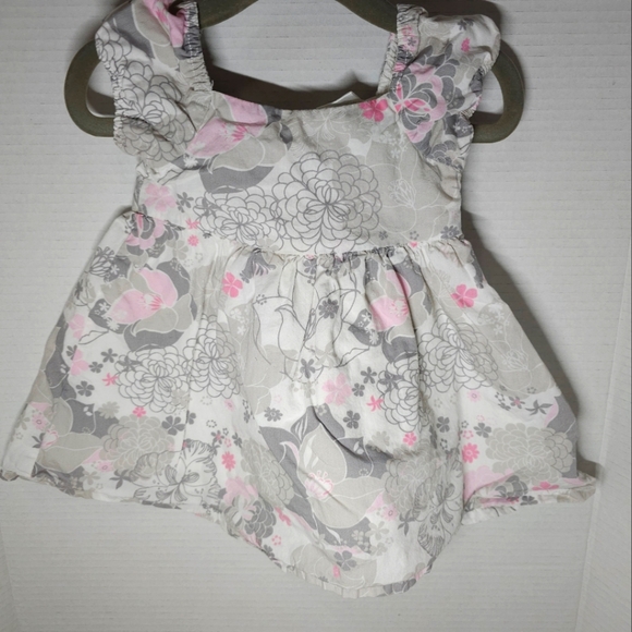 Newborn to 6 months dresses lot - Picture 5 of 9